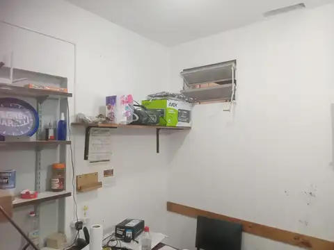 Galpon en Alquiler 25  mts Fondo