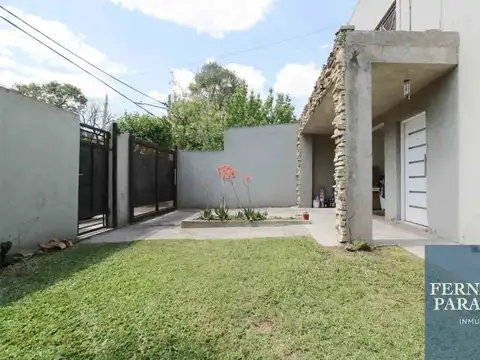 Casa en venta 4 ambientes en Villa Gobernador Udaondo