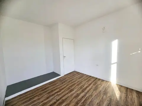 Depto Tipo Casa en Venta de 4 dormitorios