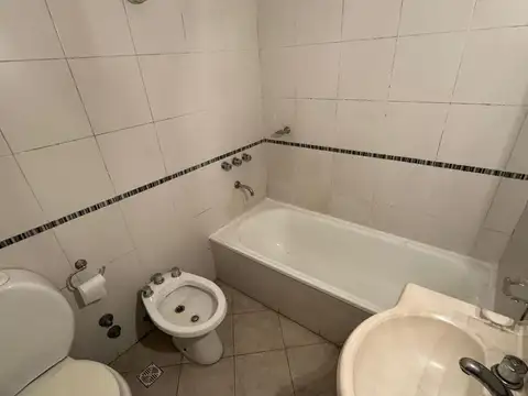 Departamento en Alquiler en San Andres, $ 850.000