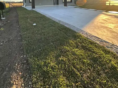 Casa 4 ambientes con 3 baños