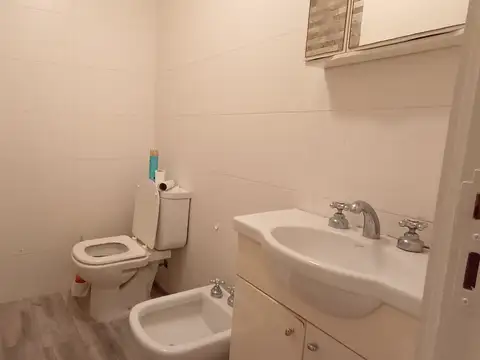 Oficina Monoambiente con 2 baños