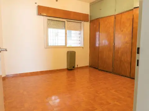 Depto Tipo Casa en Venta 61 años