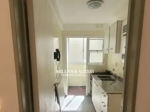 Departamento en Alquiler en Floresta, $ 700.000