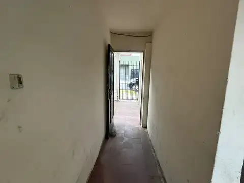 Depto Tipo Casa en Venta en Tablada, USD 80.000