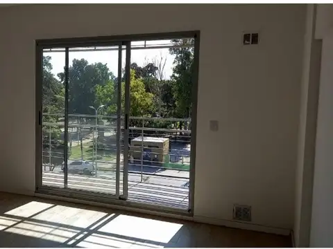 venta monoambiente al frente con balcon Villa Dominico