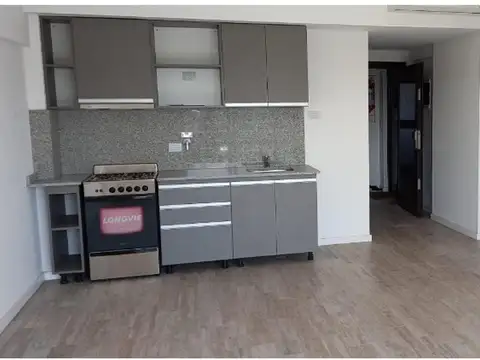 Av Mitre 4900, Piso 1°