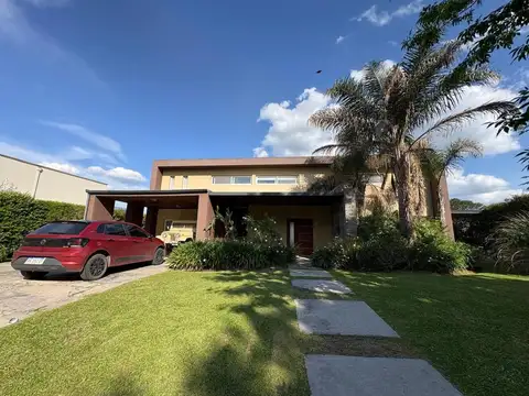 Casa en Venta de 5 dormitorios