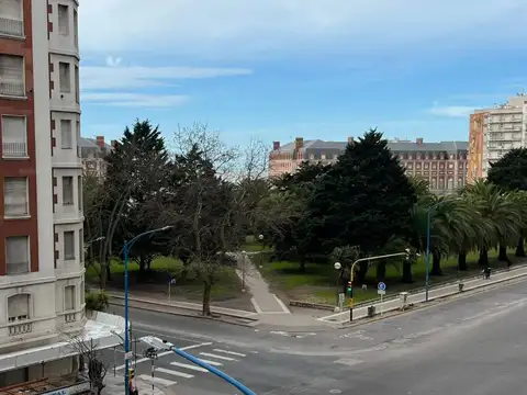 ALQUILER COCHERA COLON Y BSAS