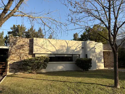 Santa Catalina - Villa Nueva