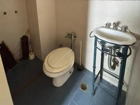 Departamento 7 ambientes con 3 baños