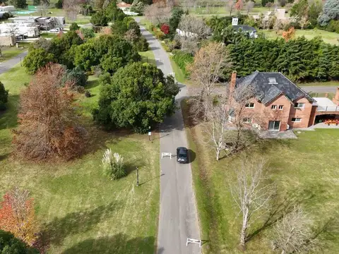 Venta de Lote en Barrio Los Alcanfores UF74 100