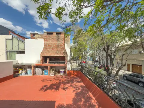 Depto Tipo Casa en Venta de 5 ambientes