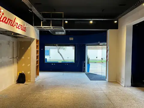 Local en Alquiler 50 años