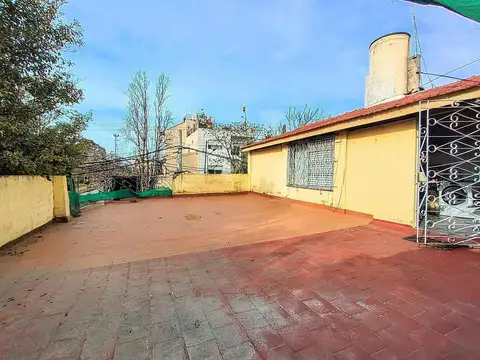 Depto Tipo Casa en Venta de 4 ambientes