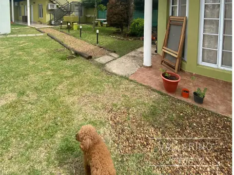 Complejo de 6 unidades con pileta, San José.