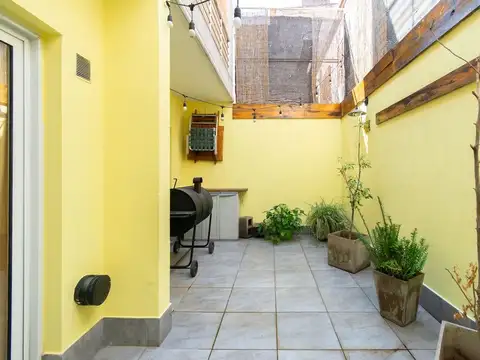 Depto Tipo Casa en Venta de 2 ambientes