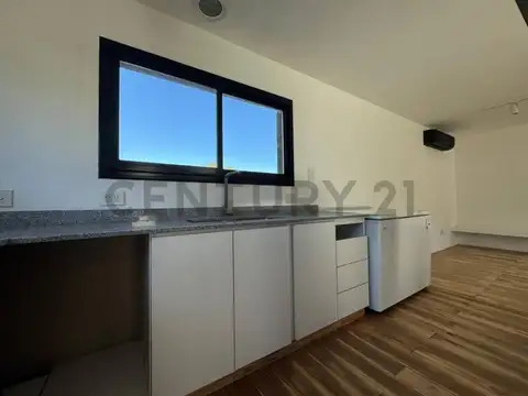 CASA VENTA EN ABASTO 3 DORMITORIOS