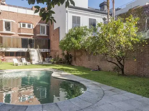 Casa de 500 m² en Barrio Parque, sobre Juez Tedín
