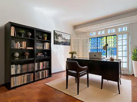 Depto Tipo Casa en Venta 50 años