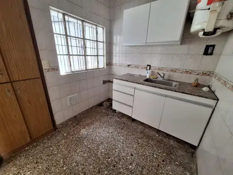CASA - 3 AMBIENTES - LIBERTAD- MERLO