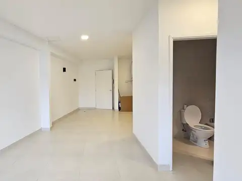 Departamento en Venta en Villa Lynch, USD 65.000