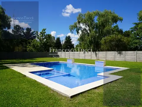 Casa en Venta en Francisco Álvarez, USD 135.000