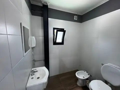 Local en Alquiler 1 año