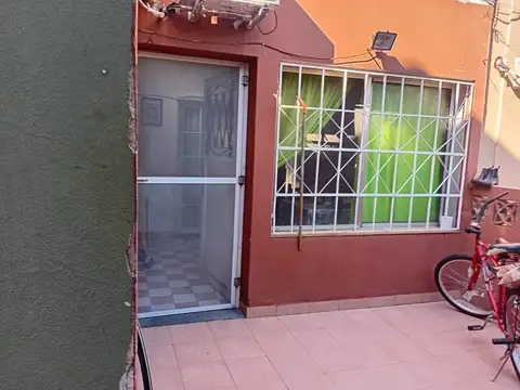 Depto Tipo Casa en Venta de 7 ambientes