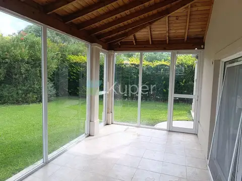 Casa en Venta en Pilar del Este - Los Jazmines, USD 220.000