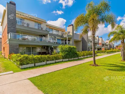 DEPARTAMENTO DUPLEX EN VENTA EN COMPLEJO ALTOS DE MASCHWITZ - MAROTO PROPIEDADES