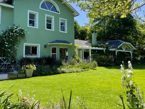 Casa en Alquiler Temporal en Bella Vista, USD 3.500