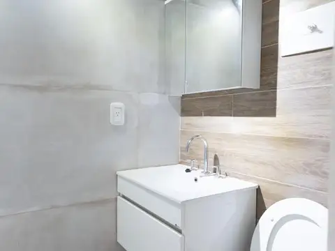 Depto Tipo Casa en Alquiler de 1 dormitorio