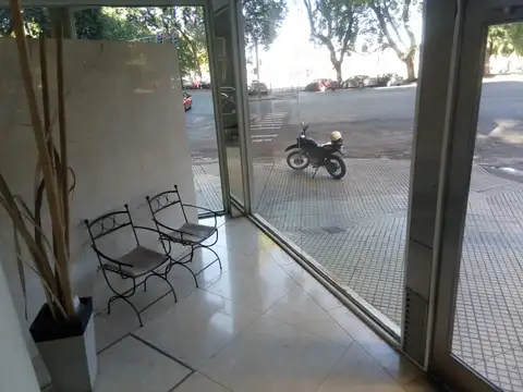 AV BELGRANO AL 900 BIS
