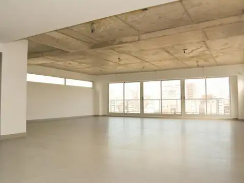 Oficina en Venta con 1 cochera