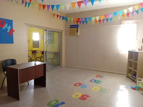 Oficina en Alquiler en Presidencia Roque Saenz Peña, $ 400.000
