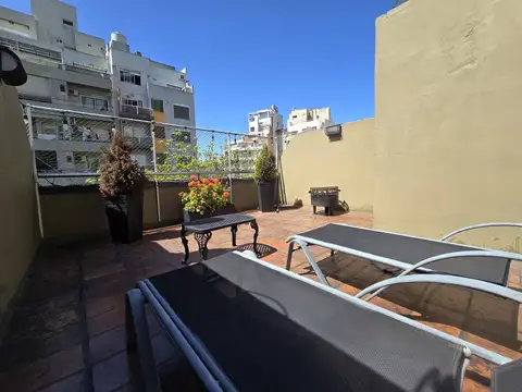VENTA TRIPLEX- TERRAZA PROPIA- COCHERA- PARQUE CHACABUCO