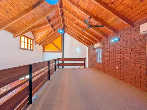 Casa en Venta en Funes, USD 299.000