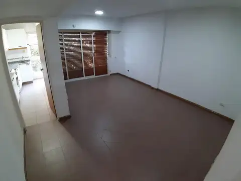 Venta departamento 2 ambientes centrico