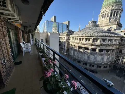 COMBATE DE LOS POZOS 100, Piso 7