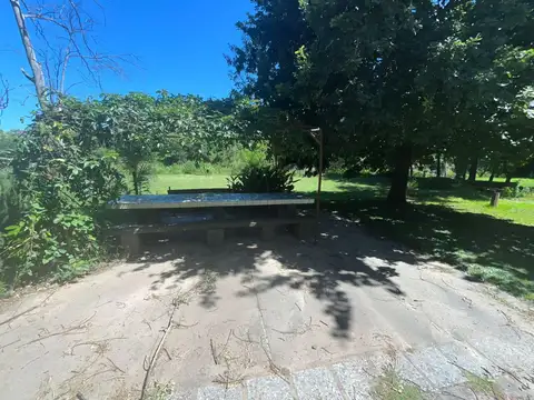 Casa 6 ambientes con 2 baños