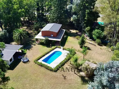 Casa 6 ambientes con 3 baños