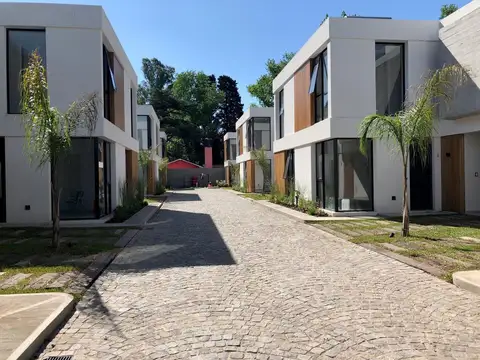 CONDOMINIO :: 4 AMBIENTES ::  LELOIR GREEN HOUSES