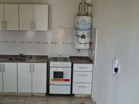 Depto Tipo Casa 2 ambientes con 1 baño