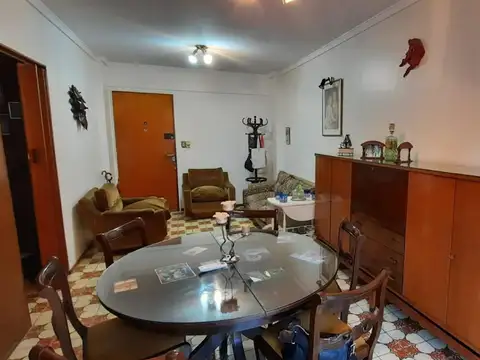 Amplio semipiso 3 amb