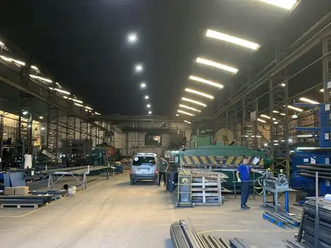 Excelente Planta Industrial de 4500 m2 cubiertos , zonif. Industrial Exclusivo, Boulogne Sur Mer