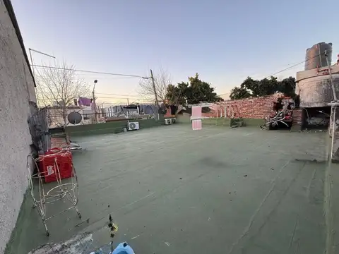 Depto Tipo Casa 3 ambientes con 1 baño