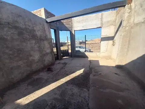 Casa 3 ambientes con 2 baños