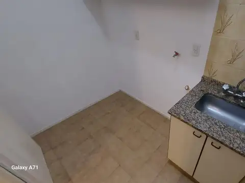 Departamento 2 ambientes con 1 baño