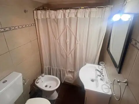 Depto Tipo Casa en Venta en Castelar, USD 39.900